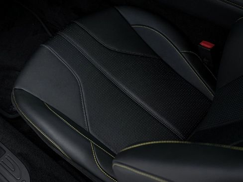 New 2026 Aston Martin V8 Vantage Coupe image 33