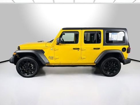 Used 2019 Jeep Wrangler Unlimited Sport S image 2