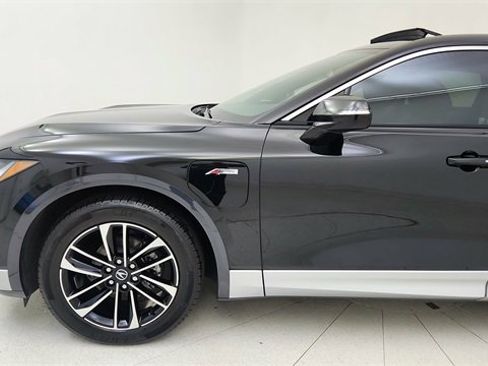 Used 2024 Acura ZDX A-Spec image 9