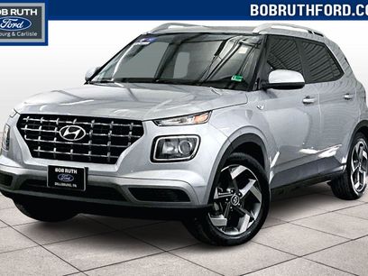 Used 2022 Hyundai Venue SEL