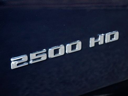 Used 2020 Chevrolet Silverado 2500 LTZ image 44