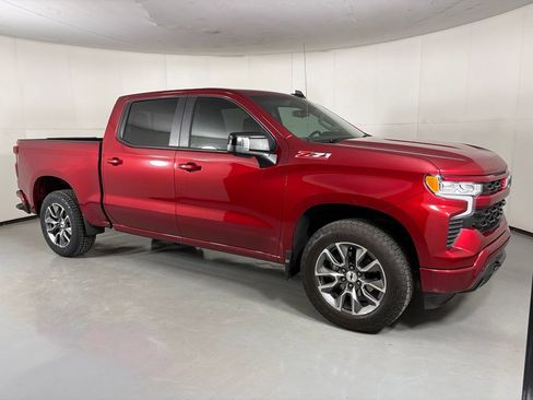 Certified 2025 Chevrolet Silverado 1500 RST w/ Convenience Package II AWD/4WD image 11