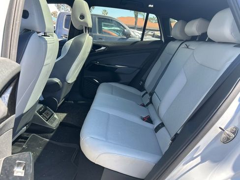 Used 2022 Volkswagen ID.4 Pro S image 12