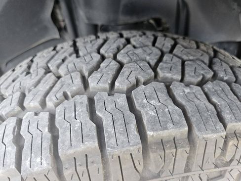 Used 2019 Jeep Wrangler Sport AWD/4WD image 66