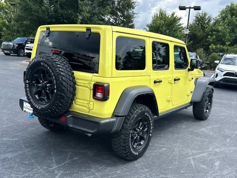 Used 2023 Jeep Wrangler Unlimited w/ Sun & Screen Package AWD/4WD image 4