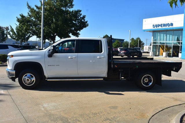 Used 2022 Chevrolet Silverado 3500 LT w/ Convenience Package AWD/4WD image 8