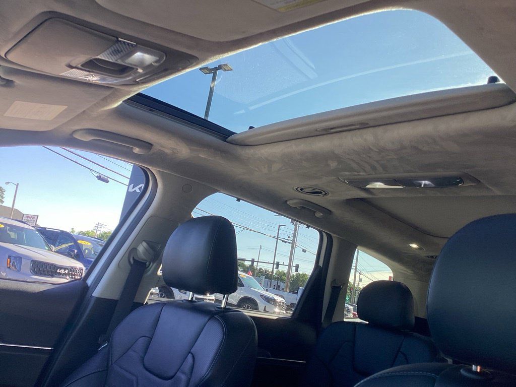 Used 2020 Kia Telluride SX w/ SX Prestige Package AWD/4WD image 17