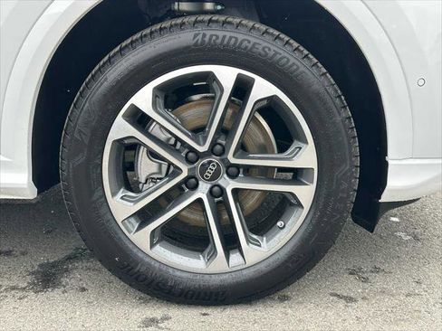 New 2025 Audi Q5 Premium image 9