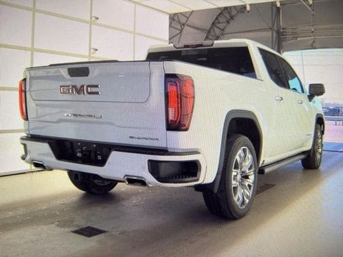 Used 2023 GMC Sierra 1500 Denali w/ Denali Reserve Package AWD/4WD image 4