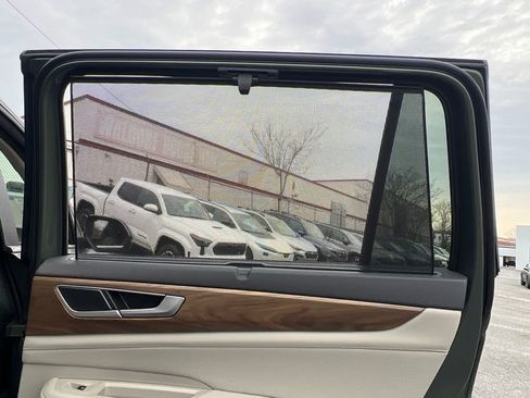 New 2026 Volkswagen Atlas SE image 14