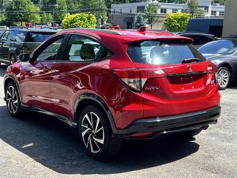 Used 2019 Honda HR-V Sport image 5