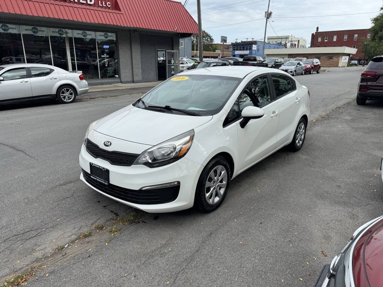 Used 2016 Kia Rio LX FWD image 1