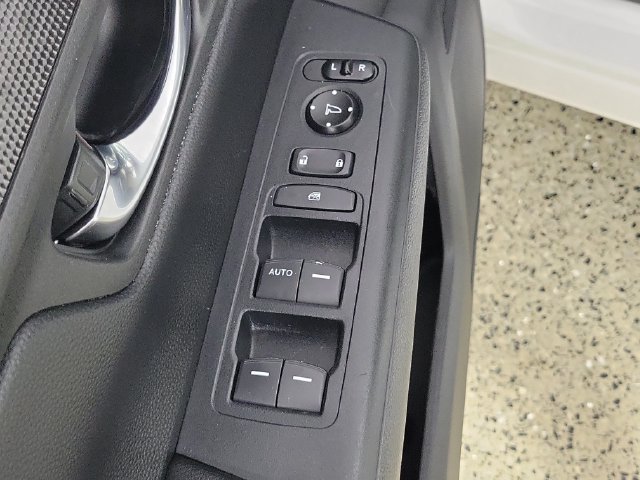 Used 2025 Honda CR-V LX image 22