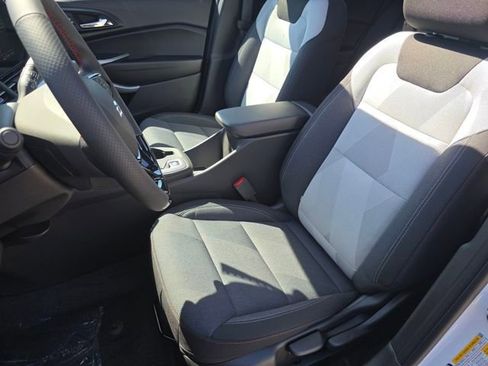 New 2026 Chevrolet Trax RS image 23
