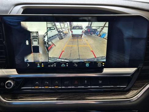 Used 2022 GMC Sierra 1500 Elevation RWD image 20