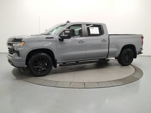 Used 2024 Chevrolet Silverado 1500 RST w/ Z71 Off-Road Package AWD/4WD image 4