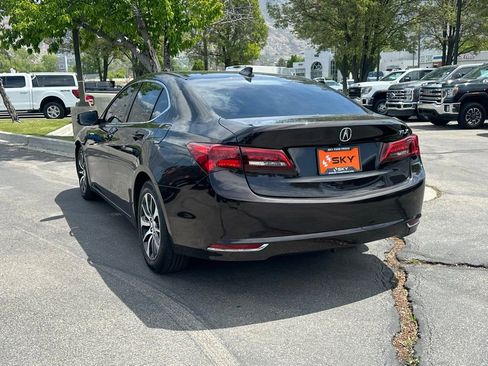 Used 2015 Acura TLX w/ Technology Package FWD image 4