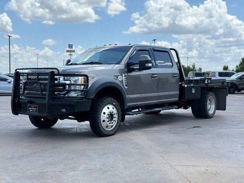 Certified 2022 Ford F450 Lariat w/ Lariat Value Package AWD/4WD image 3