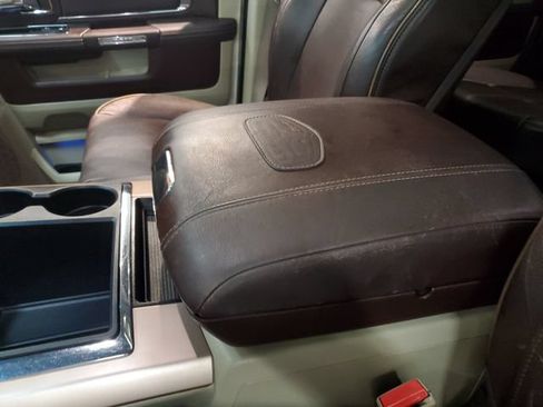 Used 2014 RAM 1500 Laramie Longhorn w/ Convenience Group AWD/4WD image 27