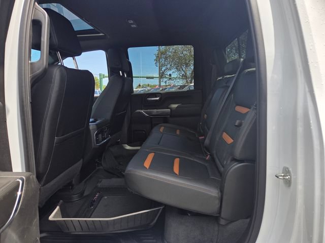 Used 2021 GMC Sierra 2500 AT4 w/ AT4 Premium Plus Package AWD/4WD image 11