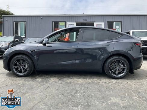 Used 2024 Tesla Model Y Long Range RWD image 5