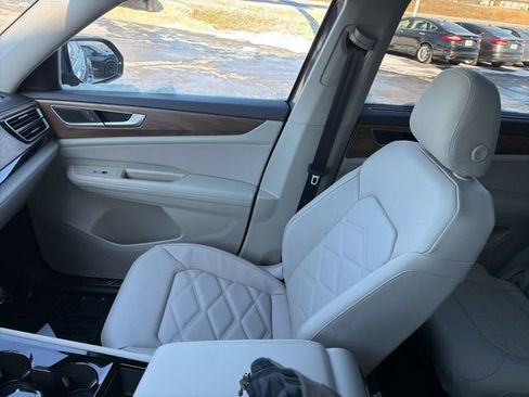 New 2026 Volkswagen Atlas SE image 20