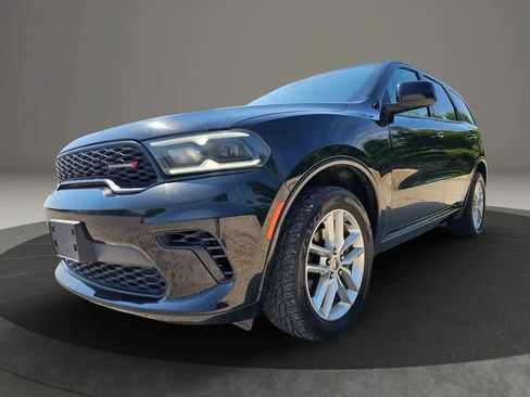 Used 2023 Dodge Durango GT AWD/4WD image 9
