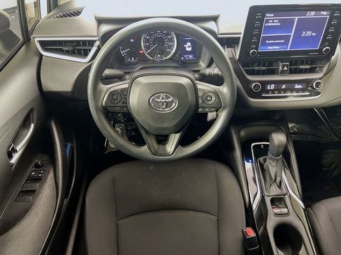 Used 2021 Toyota Corolla LE image 22