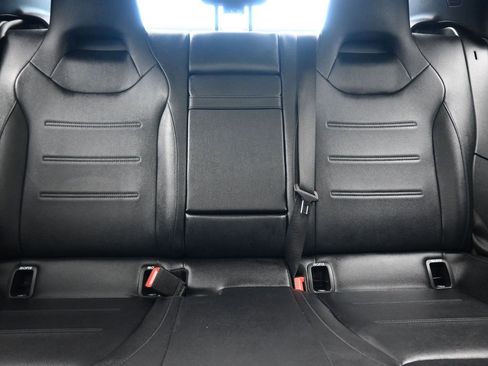 Used 2020 Mercedes-Benz CLA 250 4MATIC image 33