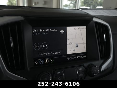 Used 2024 GMC Terrain SLT w/ Infotainment Package II AWD/4WD image 18