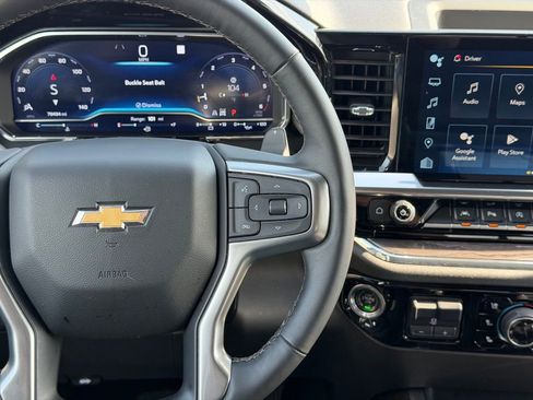 Used 2023 Chevrolet Silverado 1500 LTZ w/ LTZ Convenience Package II AWD/4WD image 31