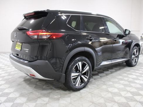 Used 2023 Nissan Rogue Platinum AWD/4WD image 12