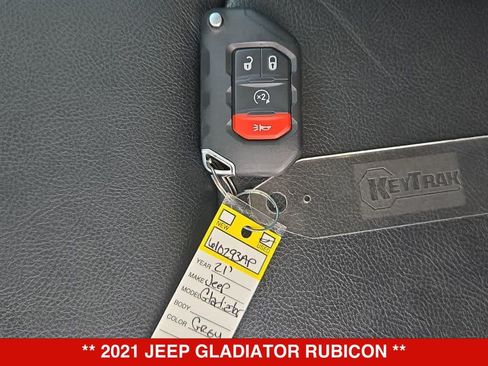 Used 2021 Jeep Gladiator Rubicon AWD/4WD image 34