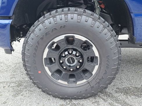 New 2026 Ford F350 Platinum w/ Tremor Off-Road Package AWD/4WD image 6