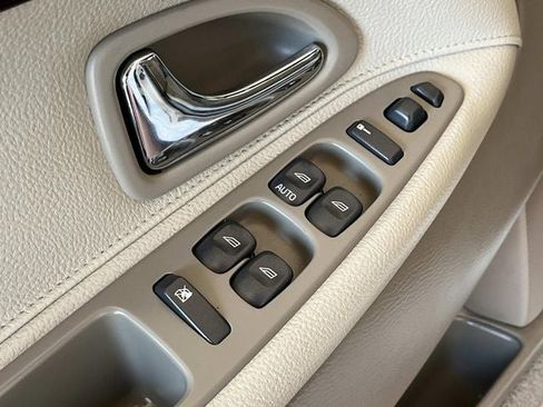 Used 2004 Volvo S40 image 26