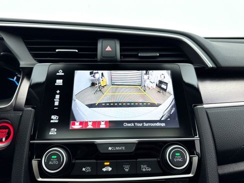 Used 2018 Honda Civic EX-T image 9