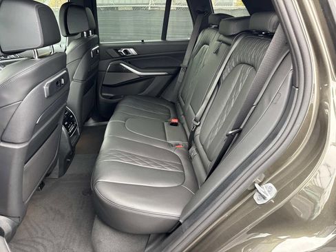 New 2026 BMW X5 M60i image 14