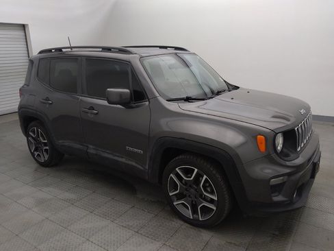 Used 2020 Jeep Renegade Latitude FWD image 11