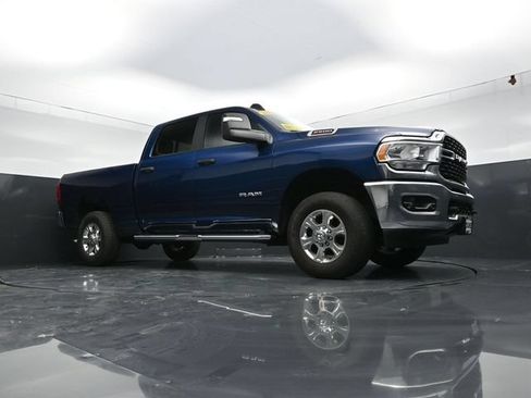 Used 2024 RAM 2500 Big Horn w/ Level 2 Equipment Group AWD/4WD image 46