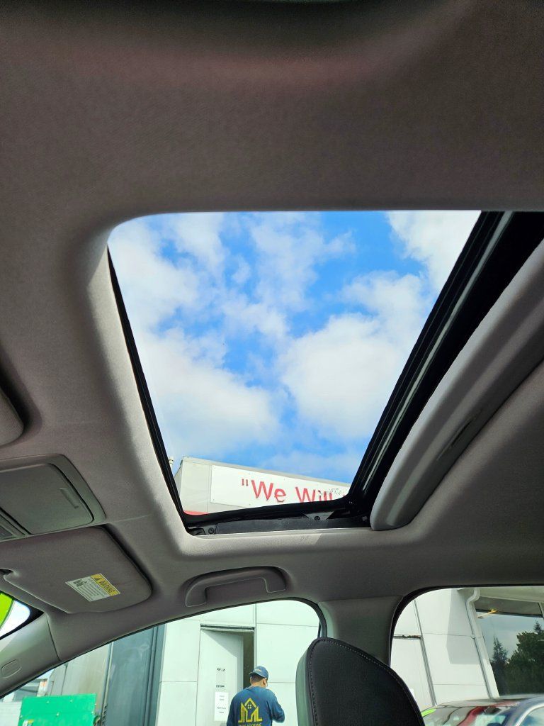 Used 2022 Honda CR-V EX-L image 25