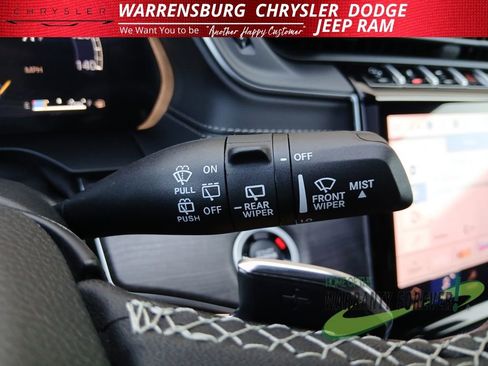 New 2025 Jeep Grand Cherokee L Limited w/ Luxury Tech Group II image 20