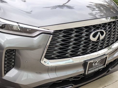 Certified 2025 INFINITI QX60 Luxe AWD/4WD image 9
