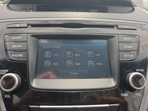 Used 2016 Hyundai Elantra Value Edition FWD image 32