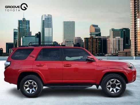 Used 2018 Toyota 4Runner TRD Off-Road Premium image 7