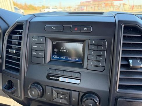 Used 2020 Ford F150 XL image 10