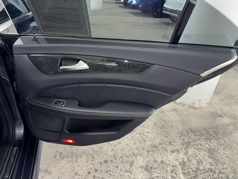 Used 2016 Mercedes-Benz CLS 400 image 11
