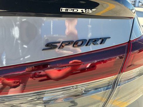 Used 2025 Honda Civic Sport image 8