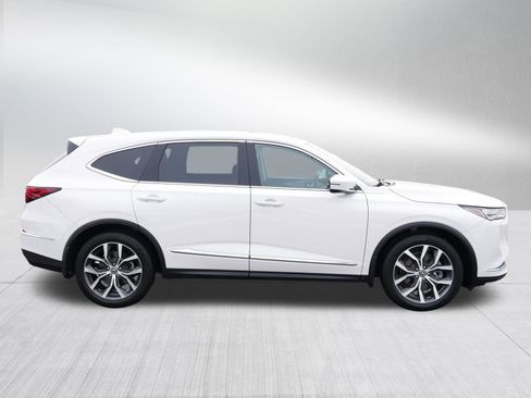 Used 2023 Acura MDX SH-AWD w/ Technology Package image 8