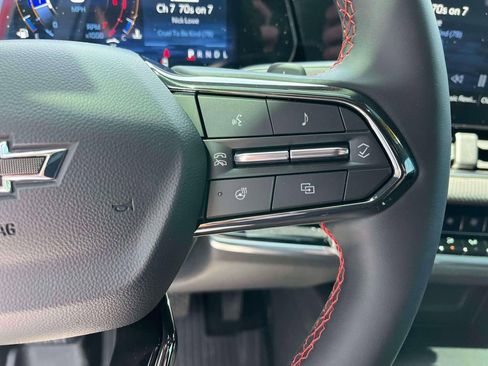 Certified 2026 Chevrolet Equinox RS w/ Convenience Package III FWD image 32