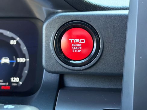 Used 2024 Toyota Tacoma TRD Off-Road w/ TRD Off Road Upgrade Package AWD/4WD image 23